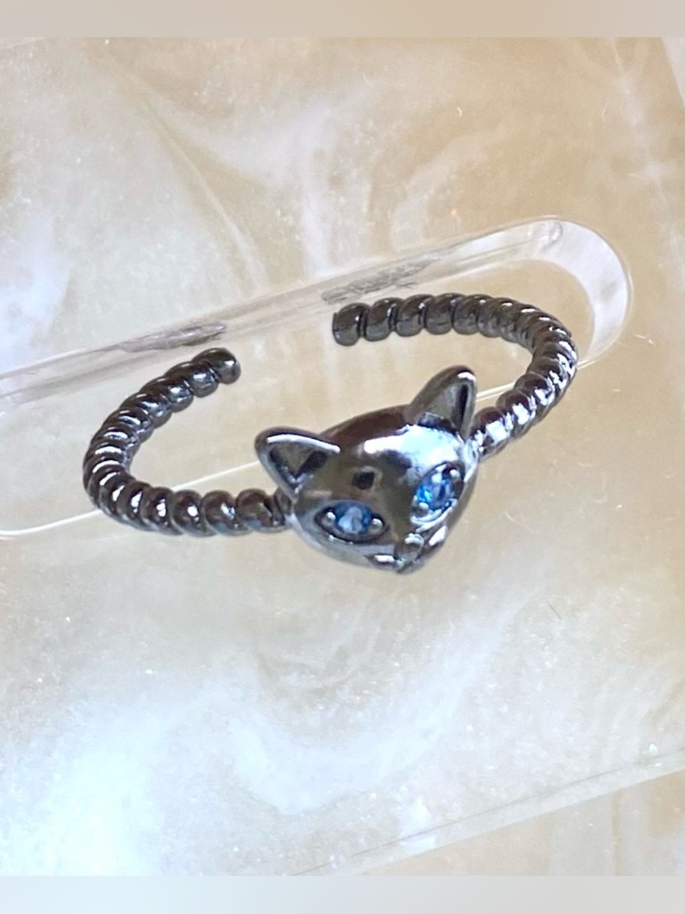 Adjustable Cat Face Ring in Silver with Blue Eyes